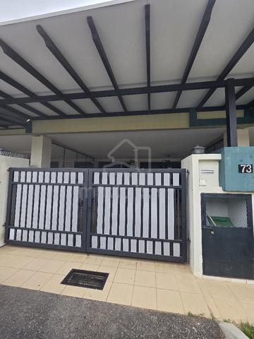 Rumah teres setingkat untuk dijual 1