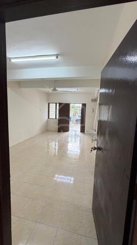 Rumah Teres 2 Tingkat paling murah untuk disewa Seksyen 24,  Shah Alam 1