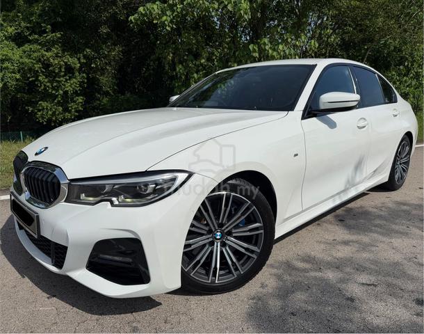 Bmw 330i 2.0 M SPORT Full Service Auto Bavaria - 2