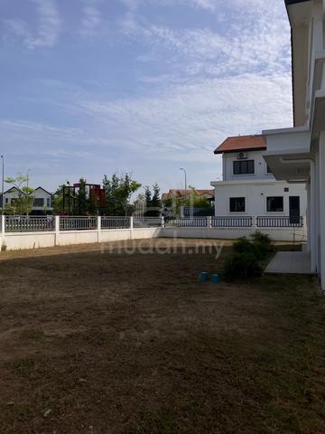 Rumah Endlot untuk dijual di Bangi 1