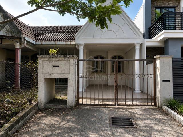 FACING OPENš„Single Storey JALAN SUASANA BANDAR TUN HUSSEIN ONN 1