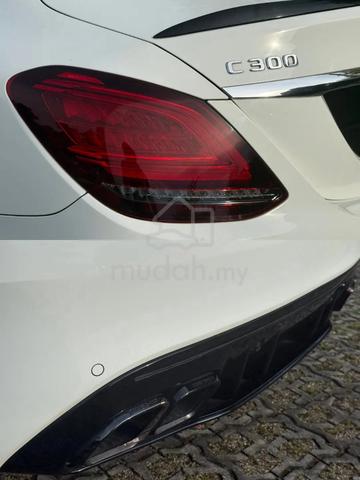 2019 Mercedes Benz C300 2.0 AMG LINE (CKD) (A) - 4