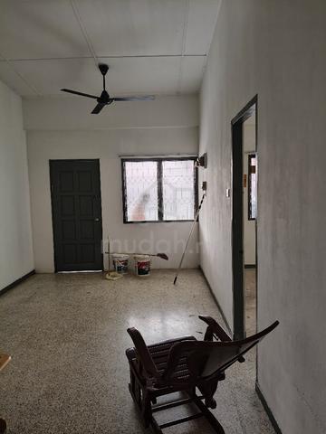 Taman li hua (Single storey) for rent 1