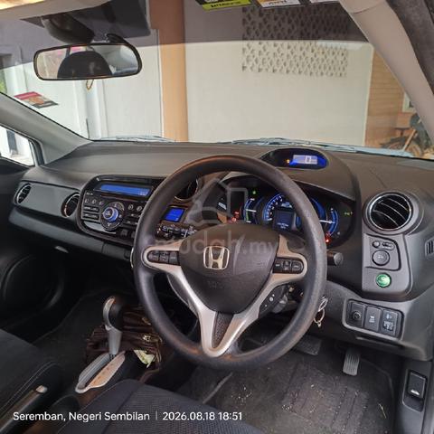 2013 Honda INSIGHT 1.3 (HYBRID) FACELIFT (A) - 3