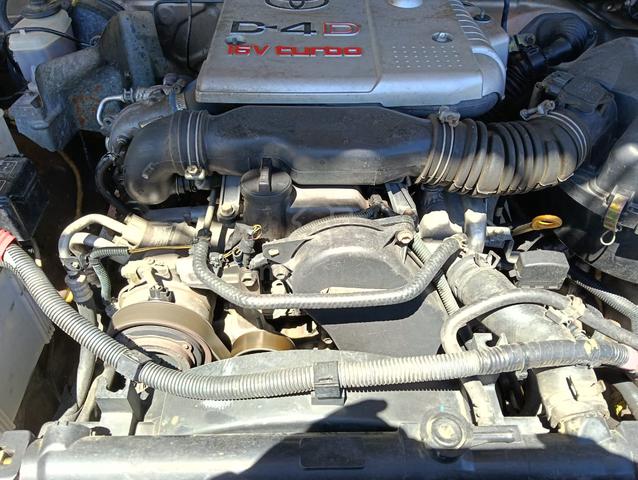 2003 Toyota HILUX 2.5 SR TURBO (A) - 3