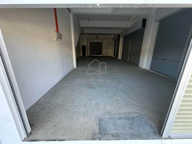 Lazenda O&G Business Center, Jalan Rancha-Rancha. FOR RENT NEGOTIABLE 1