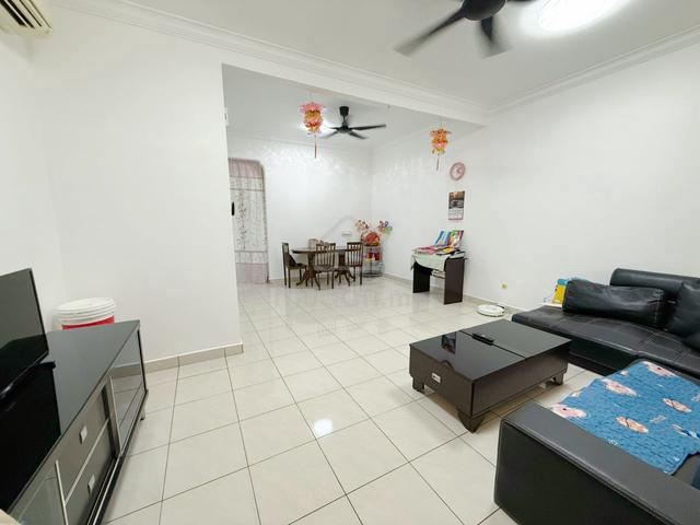 Jalan Enau Taman Daya 1.5 Storey House Sale Johor Bahru 1