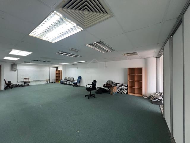 Office Georgetown 1000sqft unfurnished Lorong Kinta road macalister 2