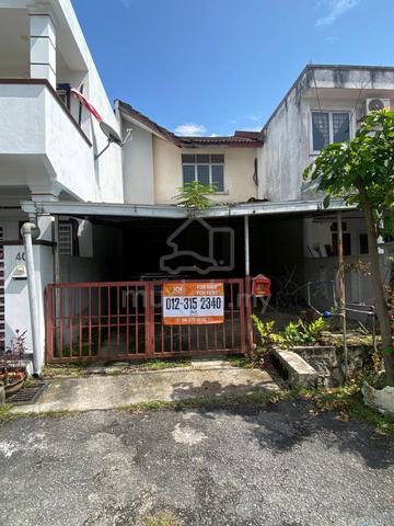Rumah Teres 2 Tingkat Untuk disewa Bukit Beruntung 1