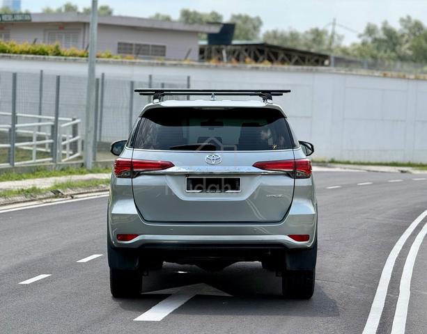 2019 Toyota FORTUNER 2.7 SRZ 4x4 (A) Car King - 3