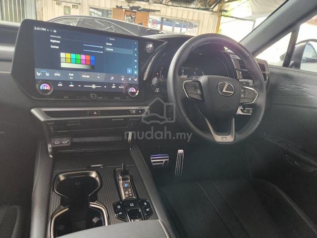 2023 Lexus RX350 F Sport Black Interior Grade 5 - 2