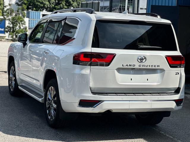 2024 Toyota Land Cruiser 3.4 ZX Petrol Twin Turbo - 2