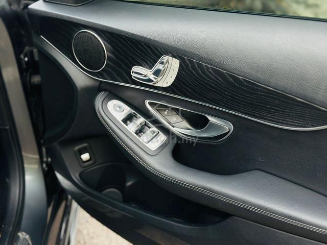 2017 Mercedes Benz C200 2.0 AVANTGARDE (CBU) (A) - 4