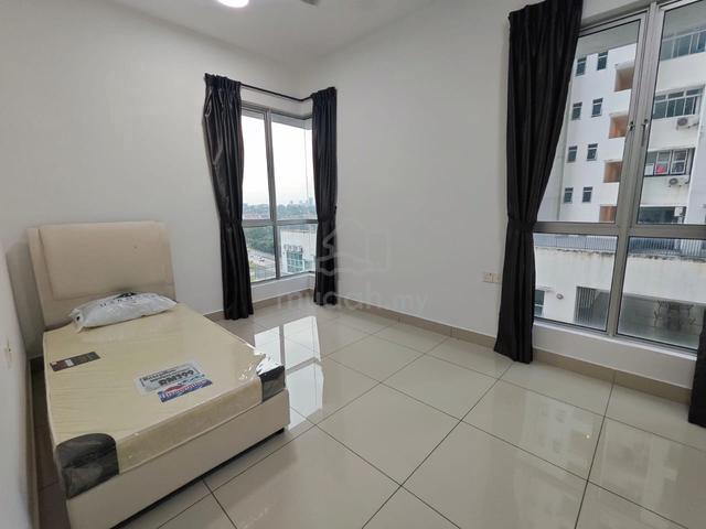 Master Room For Rent @ The Alif Residence 1
