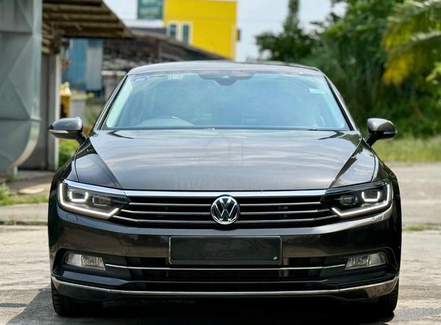 Volkswagen B8 Passat 2.0 TSI Highline (Ckd) - 3