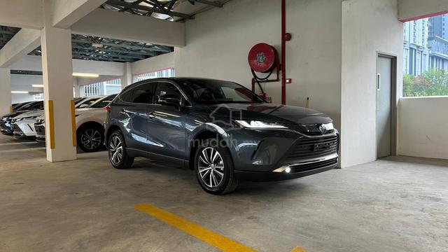 2025 Toyota HARRIER 2.0 G SPEC BLUE GREY COLOUR - 2