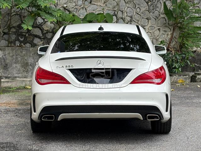 2016 Mercedes Benz CLA250 4 MATIC (CBU) 2.0 (A) - 4