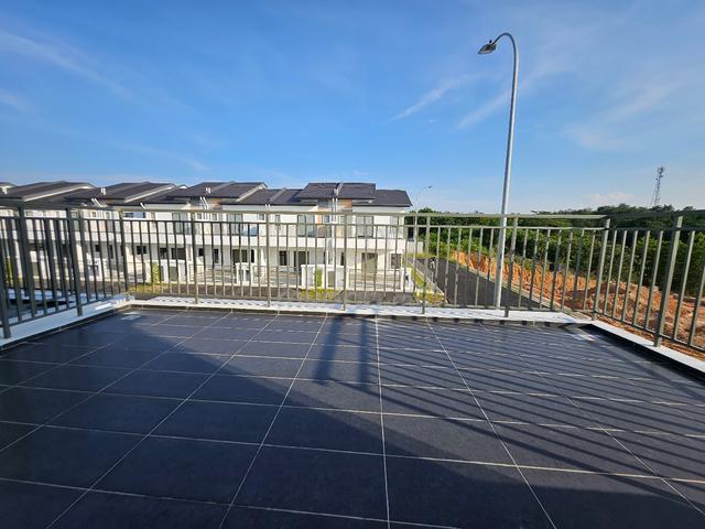 [FULL LOAN] BALCONY BESAR KOTA KEMUNING JALAN KEBUN BARU RIMBAYU Lrt 3 2