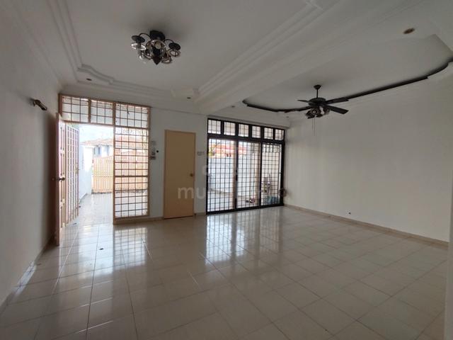 Double Storey Terrace House for Rent @Jln Johar, Tmn Desa Cemerlang, 8 1