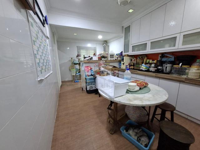 Freehold House For Sale at Mutiara Gombak, near amenities, easy access 1