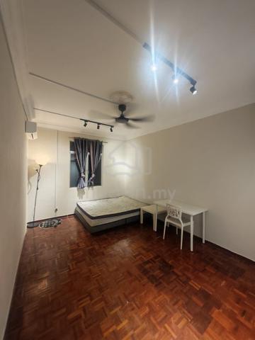 5Min Walk To LRT!Furnish Room rent Bukit OUG Condominium APU IMU OKR 1