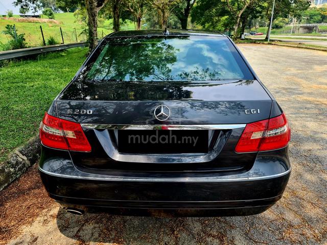 Mercedes Benz E200 1.8 CGI BlueEFCY CKD 5Speed - 5