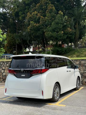 2024 Toyota ALPHARD 2.5 Z *SUNROOF / ROOF MONITOR* - 2