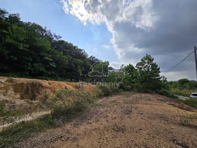 Tanah Lot Banglo Untuk Dijual di Sungai Merab, Bangi. 1