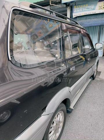 2004 Toyota UNSER 1.8 LGX (M) - 4
