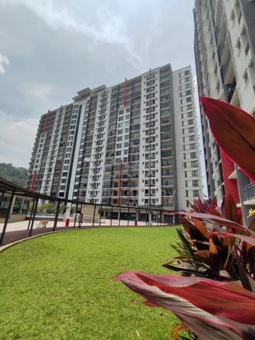 V-Residensi 1