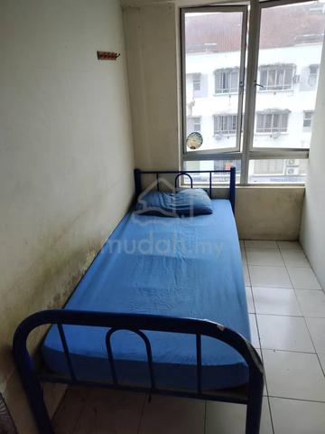 BILIK Single DATARAN OTOMOBIL SEKSYEN 15 SHAH ALAM 1