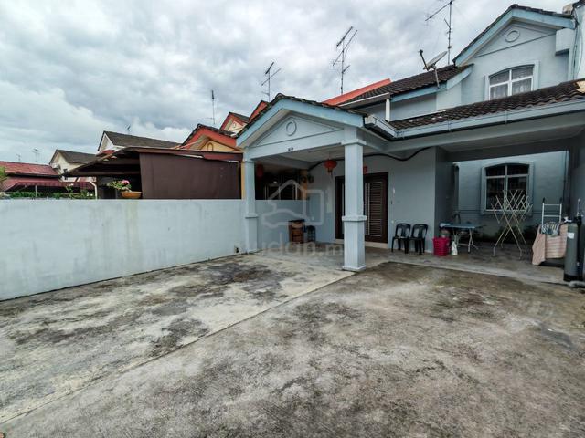 Kulai Bandar Putra 1.5 Storey Superlink House [24'x75'] Full Loan Unit 1