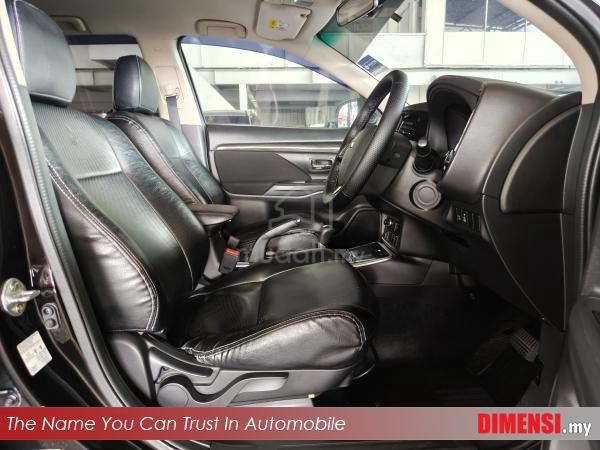 2018 Mitsubishi OUTLANDER 2.0 2.0 AWD (A) - 4