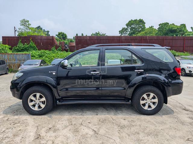 REG2009 Toyota FORTUNER 2.7 V (A) BIG/SCREEN R/CAM - 5