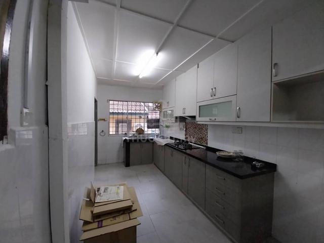 1.5 Storey Terrace House Bk2 Bandar Kinrara Puchong 1
