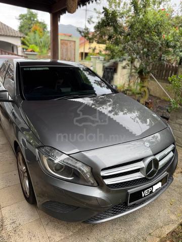 2015 Mercedes Benz A180 1.6 SPORT (CBU) (A) - 1