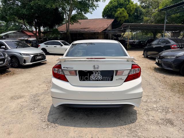 Honda CIVIC 1.8 FB FACELIFT (A)-15 - 5