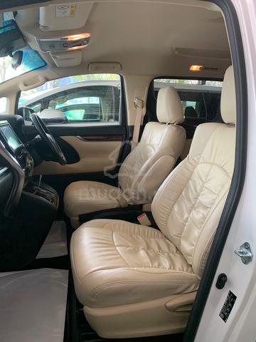2021 Toyota ALPHARD 2.5 X (A) Welcab - 4