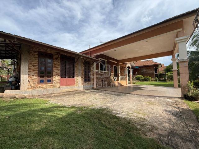 Taman Bukit Bayu Sungai lalang Single Storey Bangolow House For Sale 1