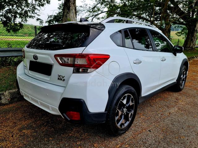 Subaru XV 2.0 i-Premium 6Speed AutoHeadlampWiper - 2