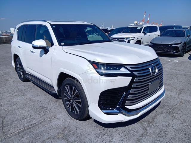 2024 BOOKNOW MLevinson Modellista Lexus LX600 3.5 - 1