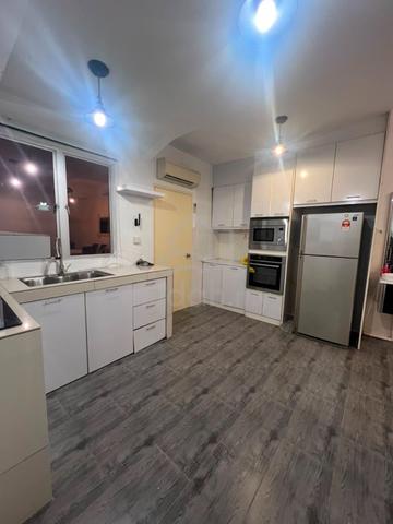 Bandar Botanic Akasia Furnish 20x70 Reno 2 Storey Terrace House Klang 1