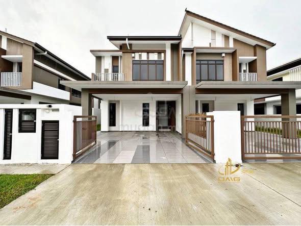 Bywater Setia Utama 4 Setia Alam Double Storey Semi D 1