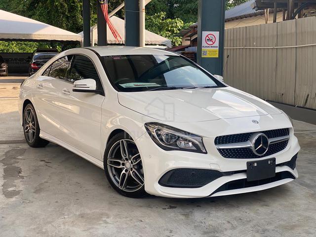 2018 Mercedes Benz A180 1.6 AMG STYLE BASIC - 1