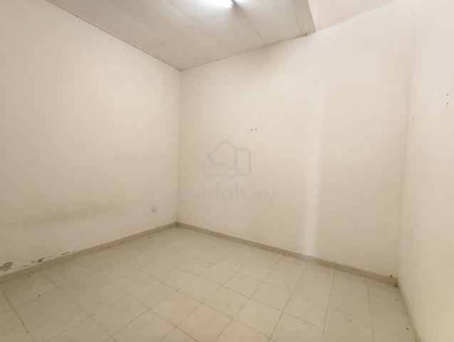 Kulai Bandar Putra Terkukur Single Storey Corner For Sale 1
