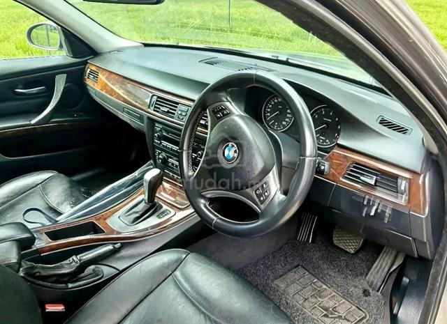 Bmw 3 SERIES 2.5 25I (CKD) E90 (A)150km loan 10k - 5