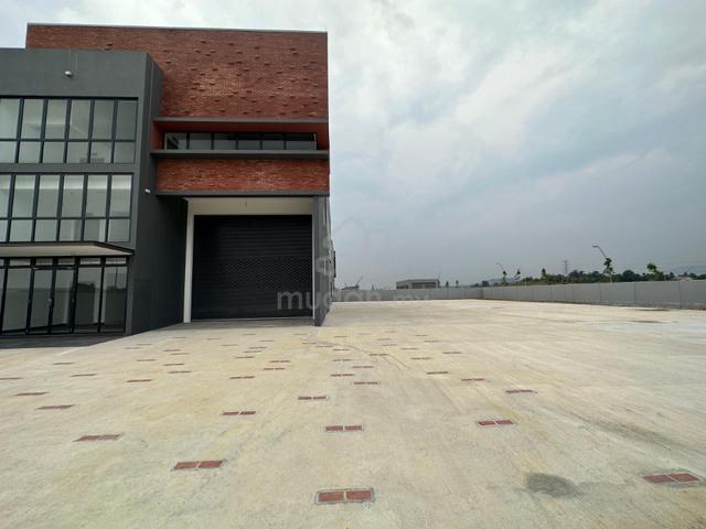 Face Mainroad 3 Storey Semi-D Elmina Business Park Sungai Buloh 1
