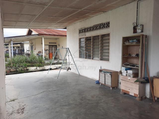 Single Storey Bungalow House Rawang 4000sqft 1