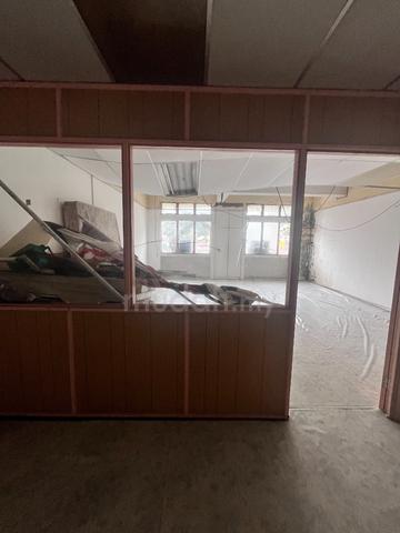 SHOPLOT 3-STOREY (FACING MAINROAD) JALAN BESERAH, KUANTAN for sale 4
