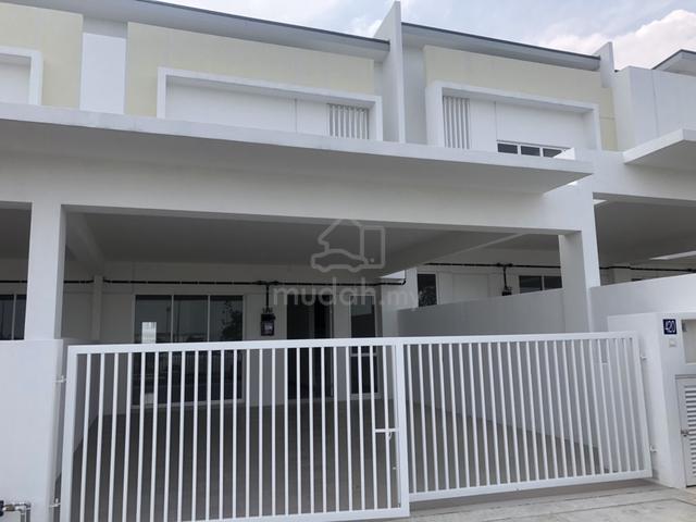 Completed superlink double storey 22X80 1